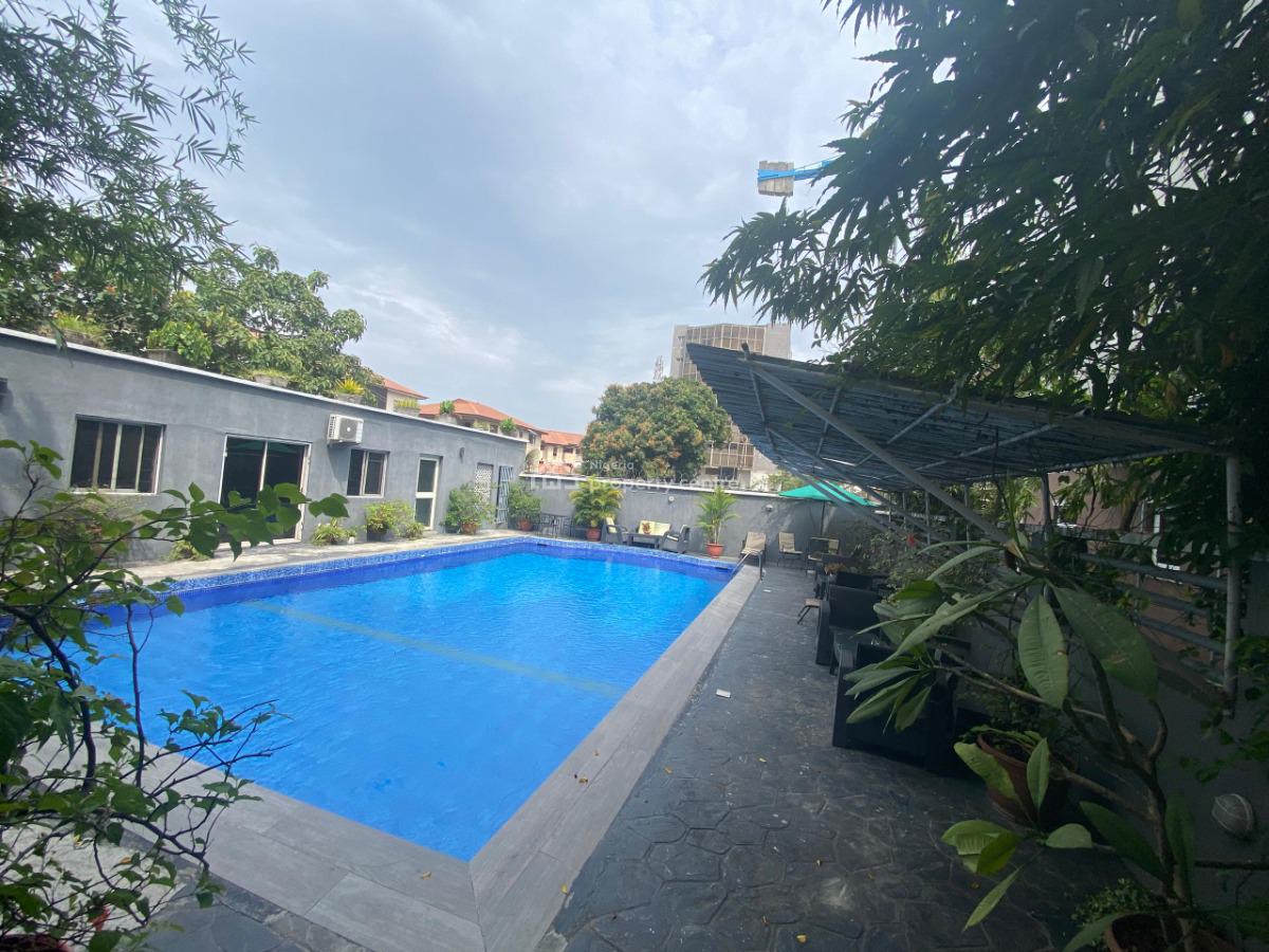 Well Maintained 2 Bedrooms Apartment Within a Serene Envoronment, Victoria Island (vi), Lagos, Flat / Apartment for Rent