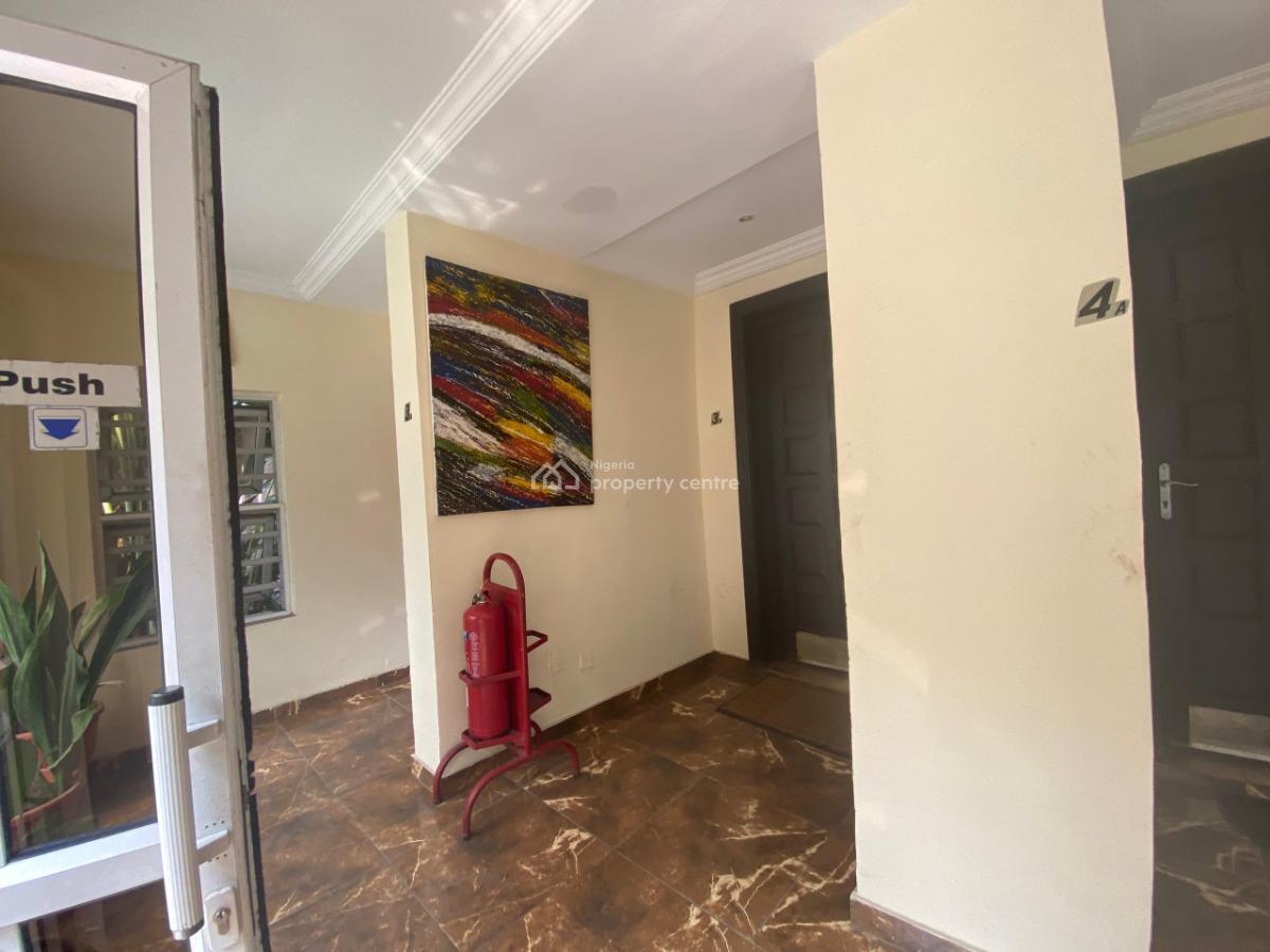 Well Maintained 2 Bedrooms Apartment Within a Serene Envoronment, Victoria Island (vi), Lagos, Flat / Apartment for Rent