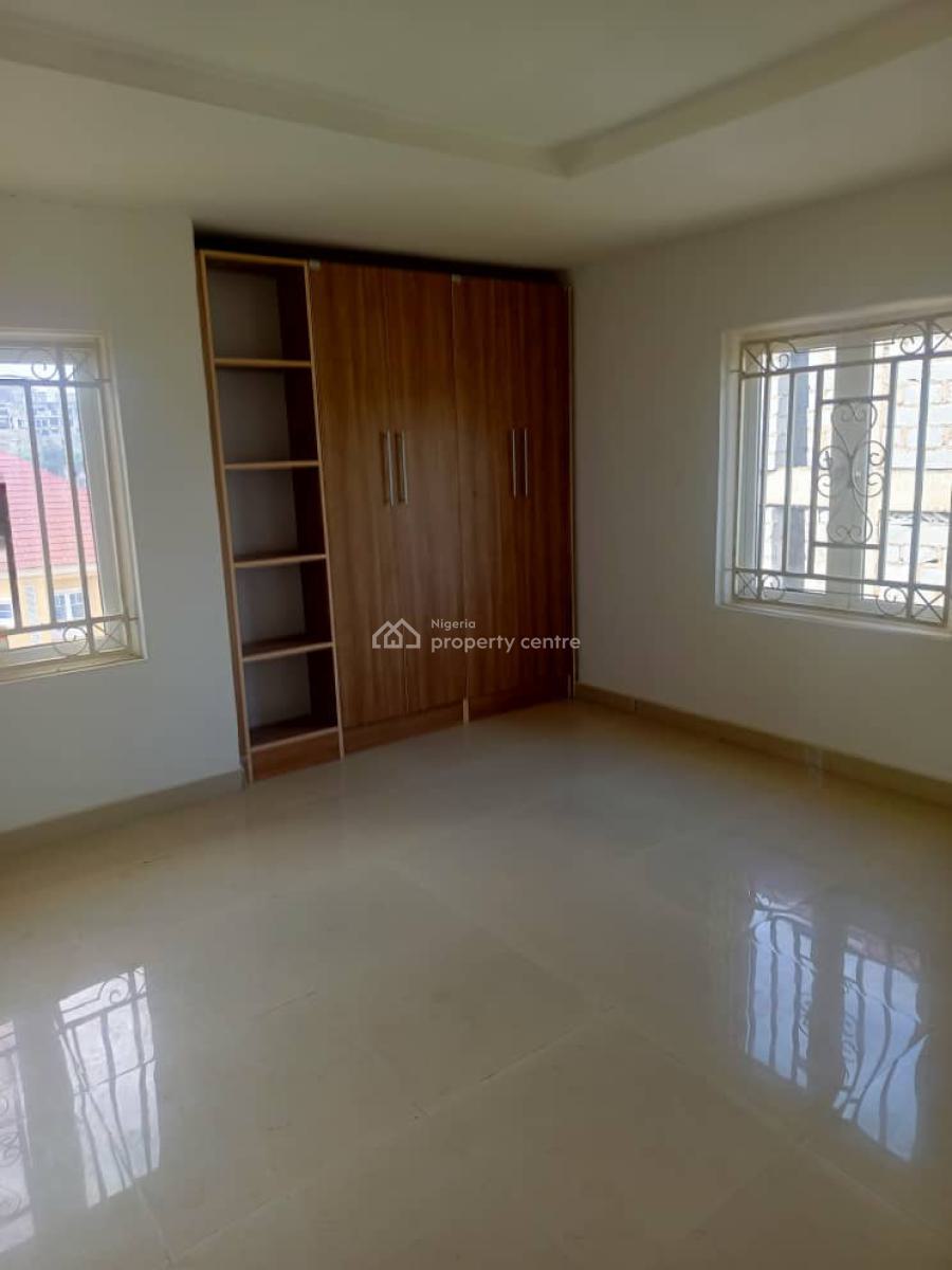 a Unit of 3- Bedroom Blocks of Flats on The Upper Floor., Fha, Guzape District, Abuja, Flat / Apartment for Rent