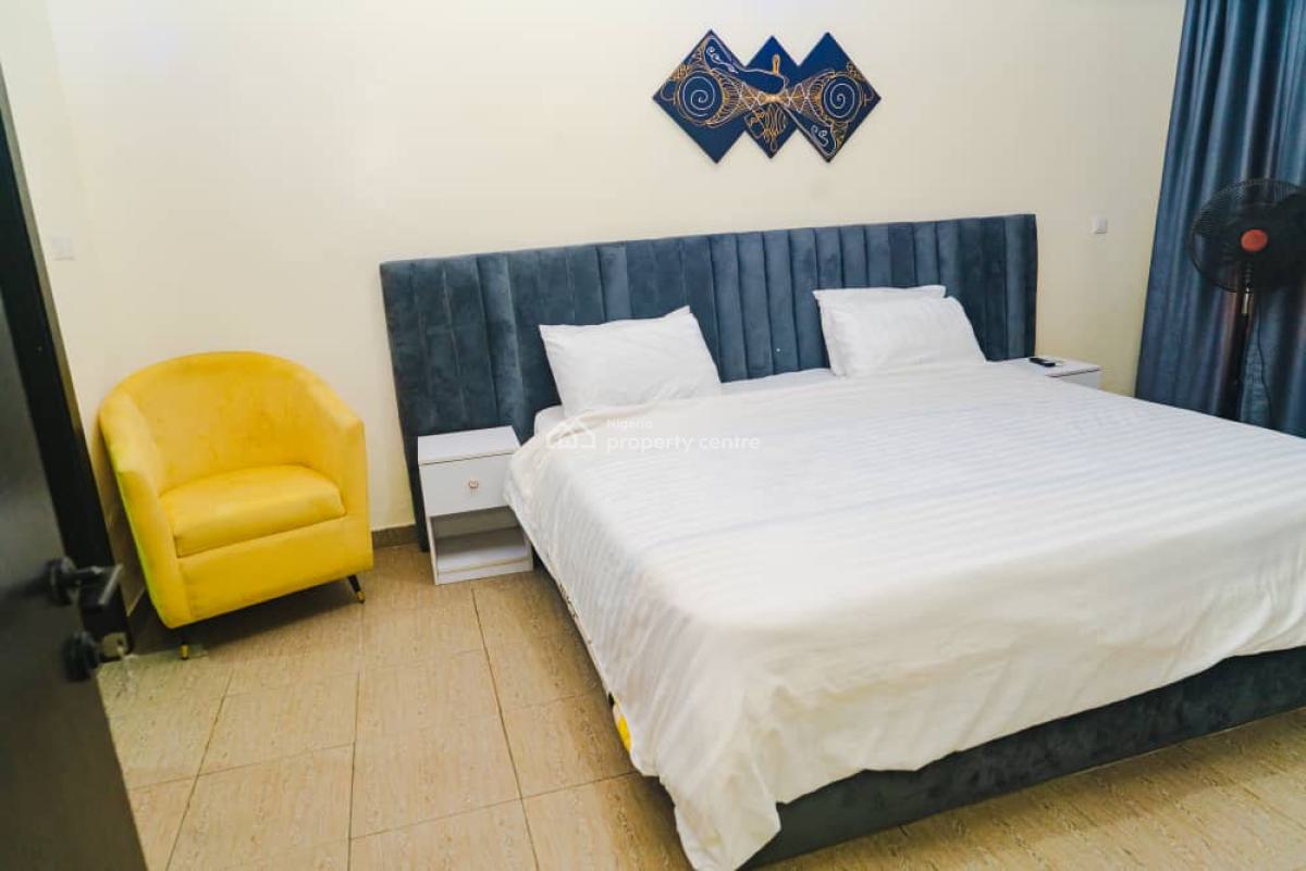 Beautiful 3 Bedroom Apartment, Ikeja, Lagos, Flat / Apartment Short Let