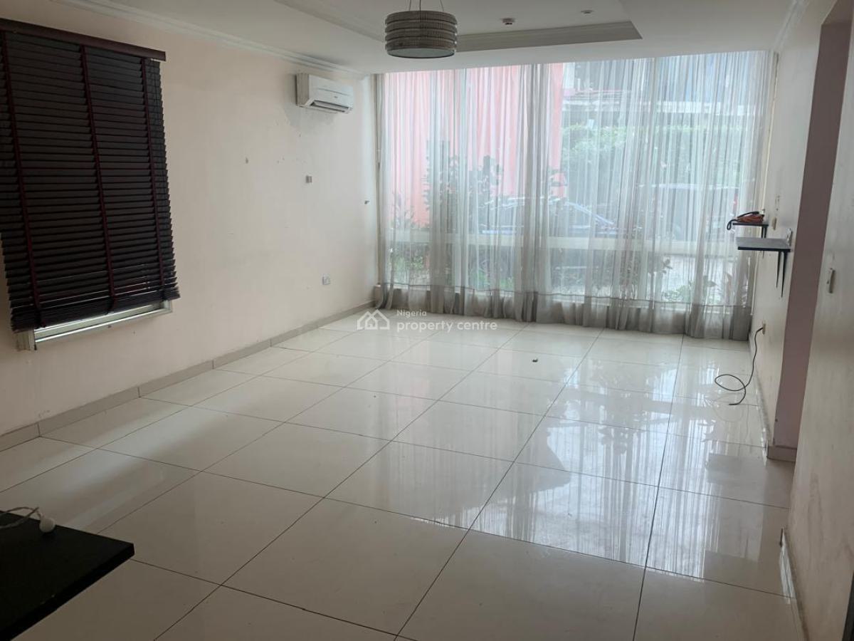 2 Bedroom Apartment with Pool, Old Ikoyi, Ikoyi, Lagos, Flat / Apartment for Sale
