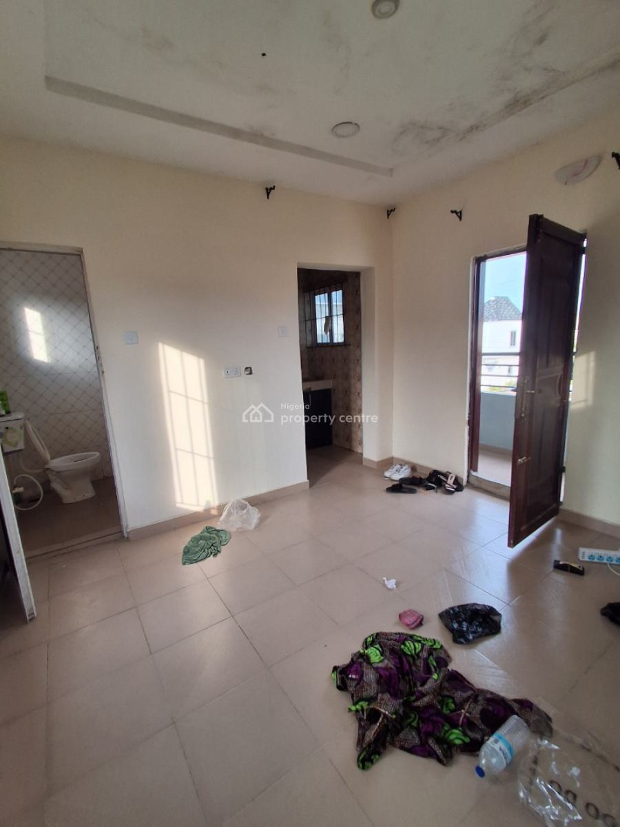 Self Contain Upstairs, Badore, Ajah, Lagos, Self Contain (single Rooms) for Rent