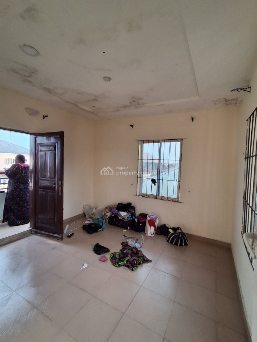 Self Contain Upstairs, Badore, Ajah, Lagos, Self Contain (single Rooms) for Rent