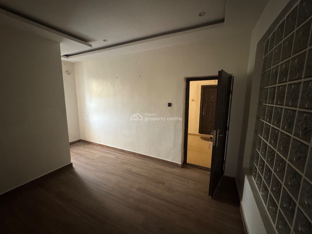 Serviced 3 Bedroom Flat with Bq in Lekki Phase 1., Lekki Phase 1, Lekki Phase 1, Lekki, Lagos, Flat / Apartment for Rent