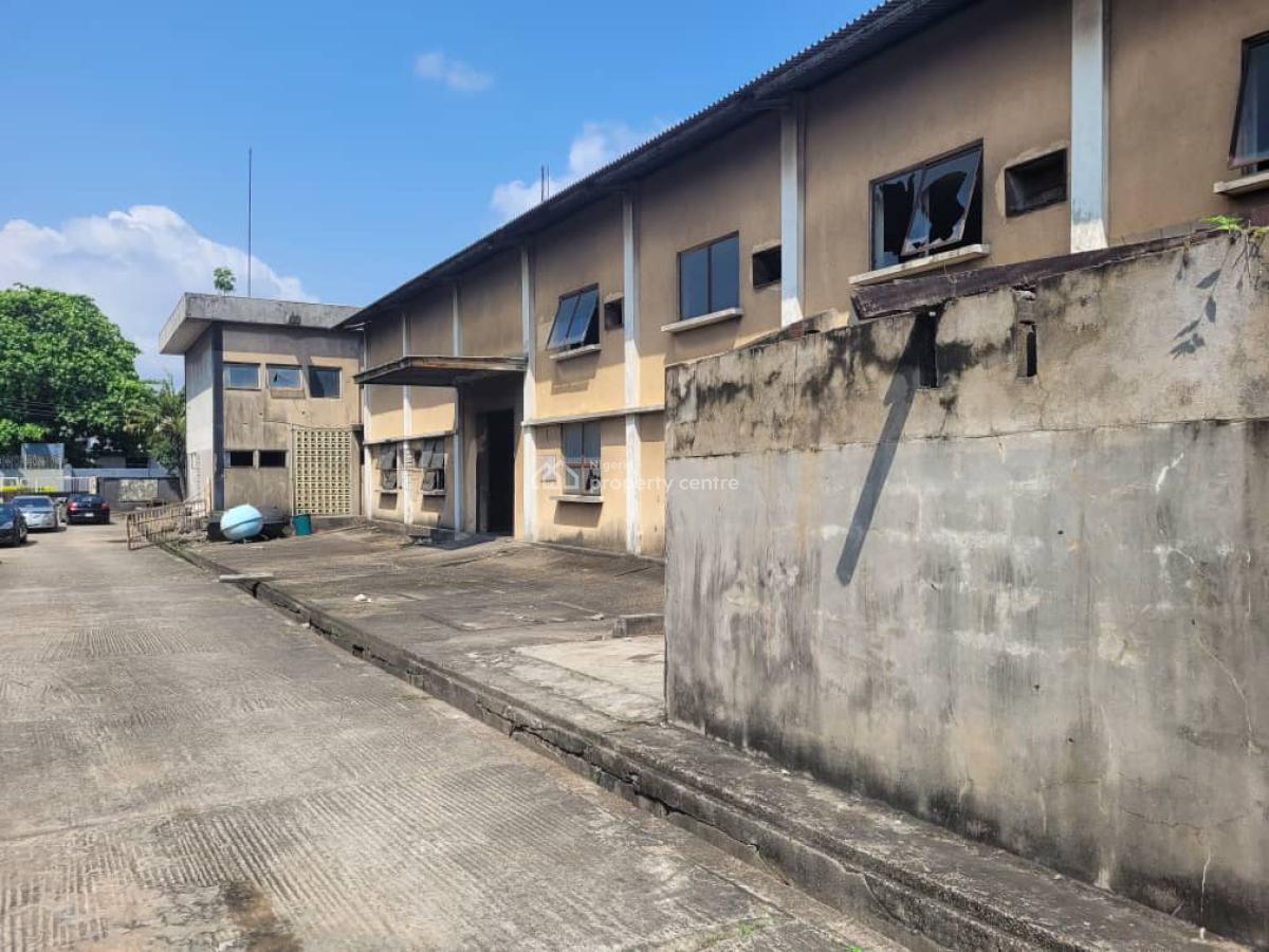 Warehouse of 1,780sqm on 8,700 Sqm Land, Surulere, Surulere, Lagos, Warehouse for Rent