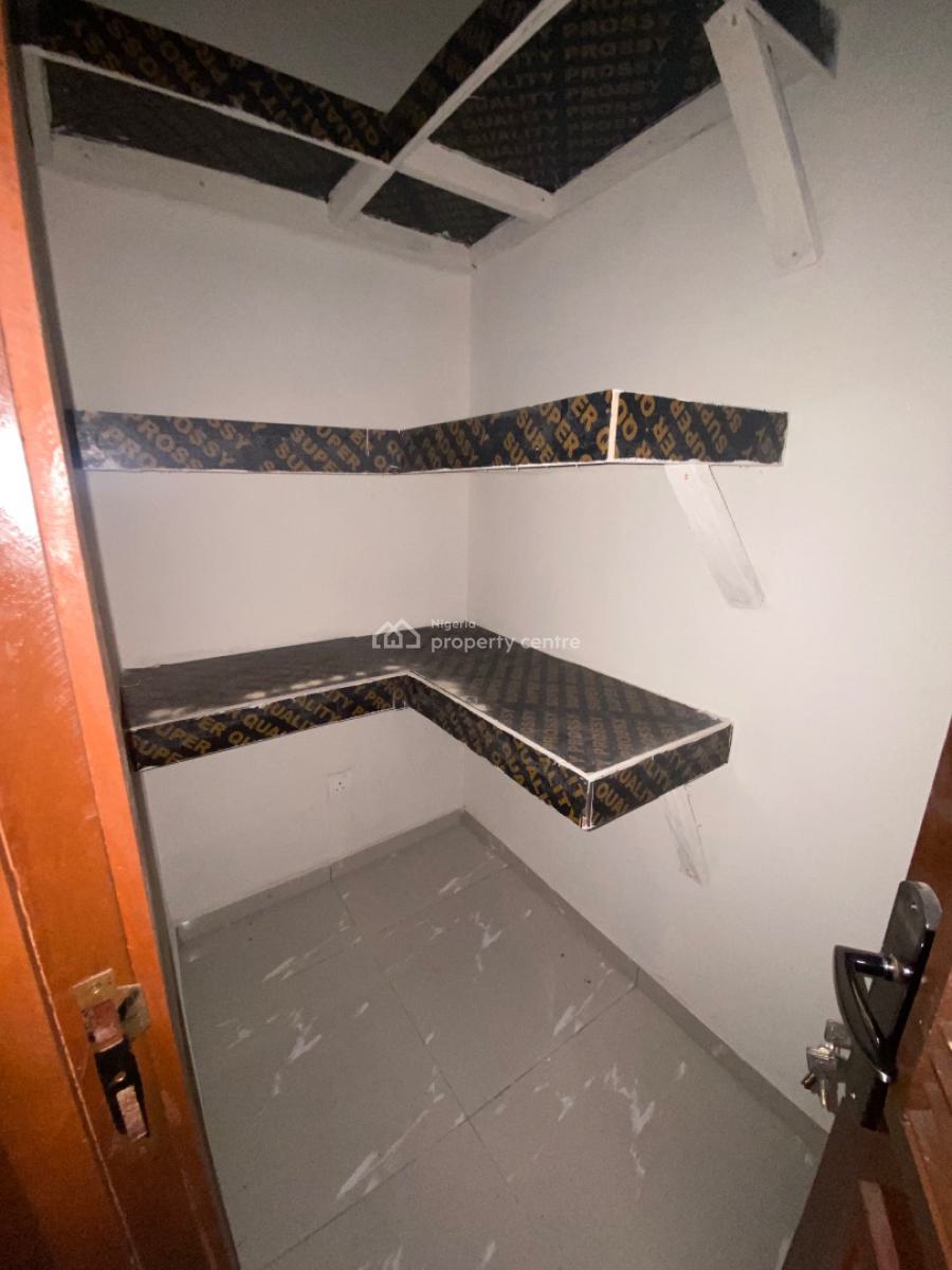 Newly Built 3 Bedroom Flat, Lekki Phase 1, Lekki, Lagos, Flat / Apartment for Rent