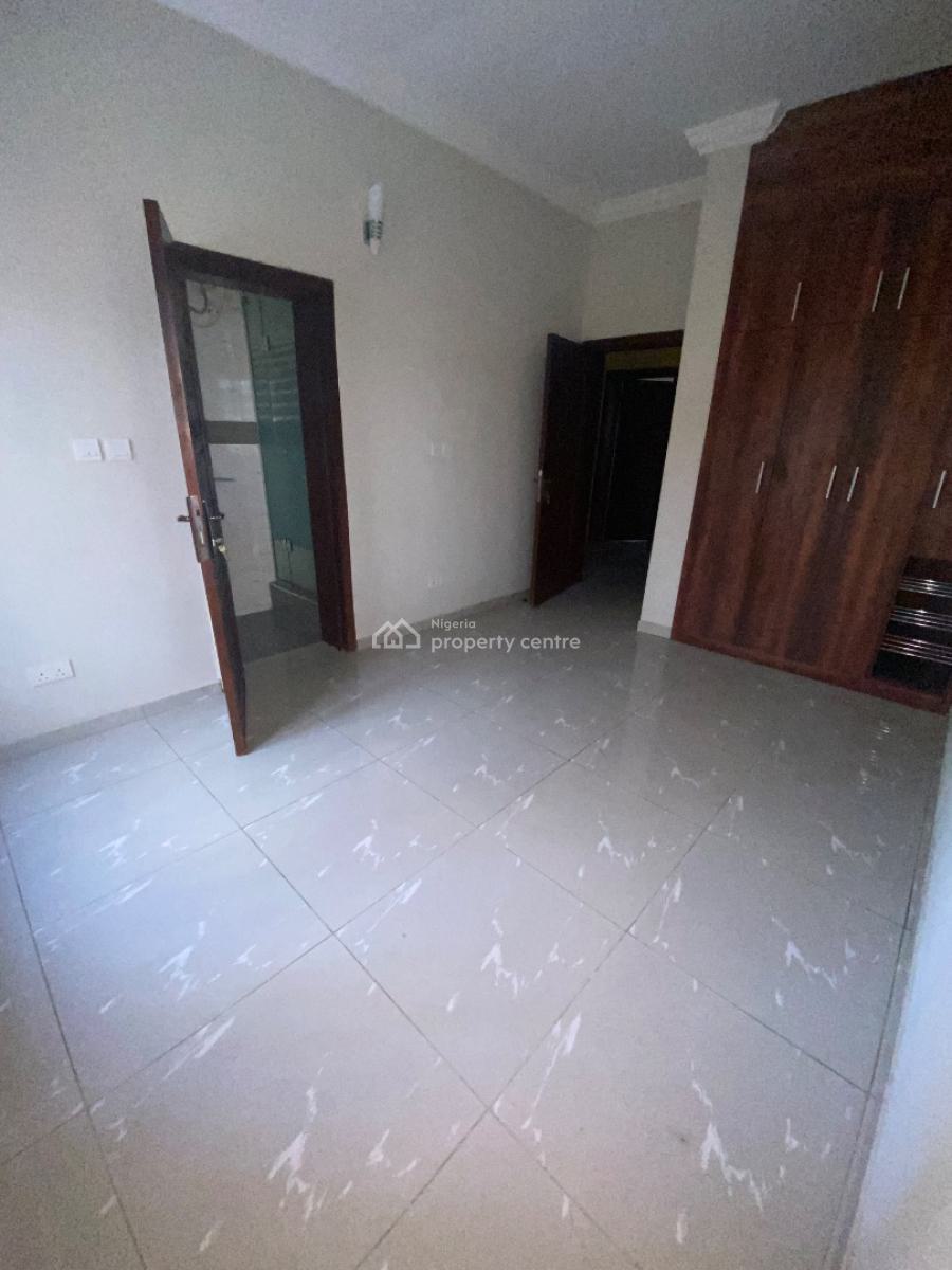 Newly Built 3 Bedroom Flat, Lekki Phase 1, Lekki, Lagos, Flat / Apartment for Rent