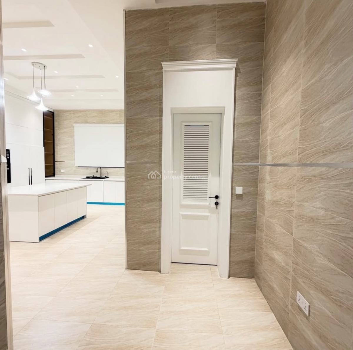 Luxuriously Finished 8 Bedroom Smart Home, Wuse 2, Abuja, House for Sale