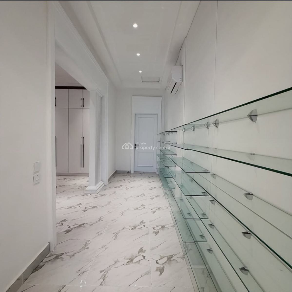 Luxuriously Finished 8 Bedroom Smart Home, Wuse 2, Abuja, House for Sale