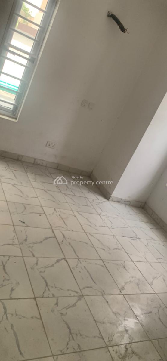 Room and Parlor in a Shared Apartment, Agungi, Agungi, Lekki, Lagos, Flat / Apartment for Rent