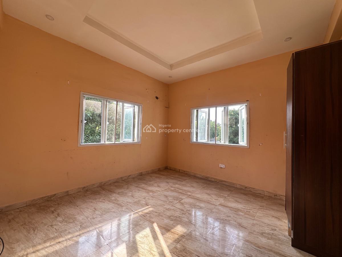 Spacious Three (3) Bedroom Apartment, Eleganza Garden Opposite Vgc, Lekki, Lagos, Flat / Apartment for Rent