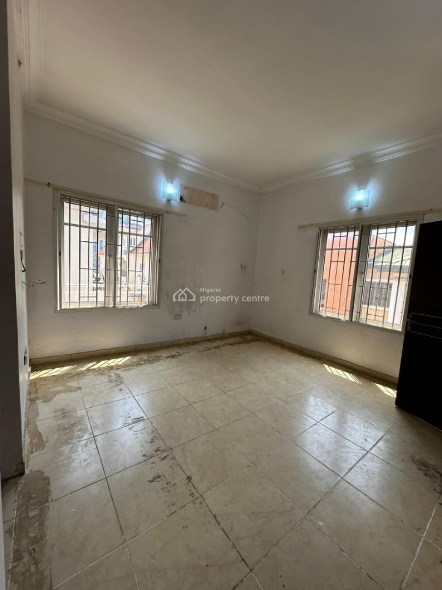 Spacious 5 Bedroom Semi-detached House with a Room Bq, Lekki Phase 1, Lekki, Lagos, Semi-detached Duplex for Rent