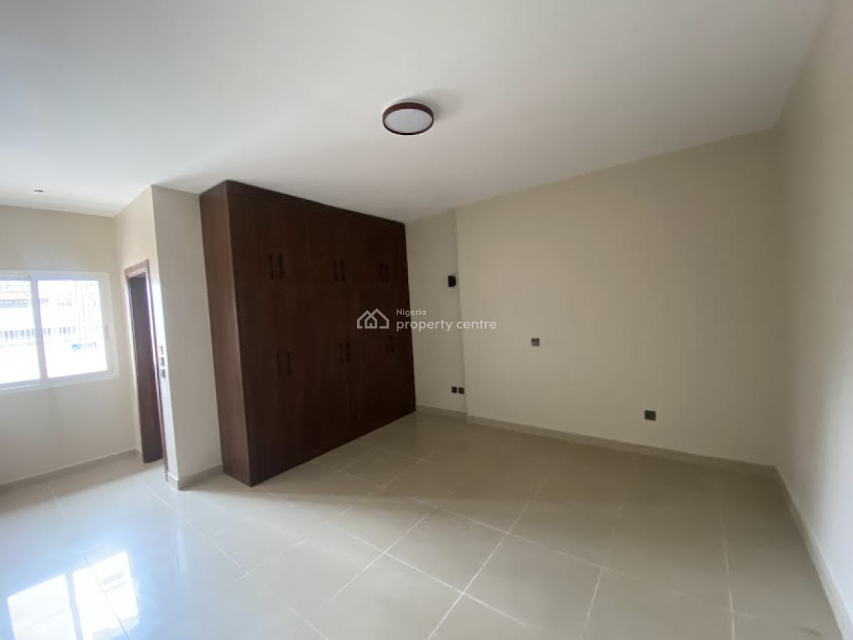Spacious 3 Bedroom Apartment with Bq & Swimming Pool, Gym  Available, Glover Road, Ikoyi, Lagos, House for Sale