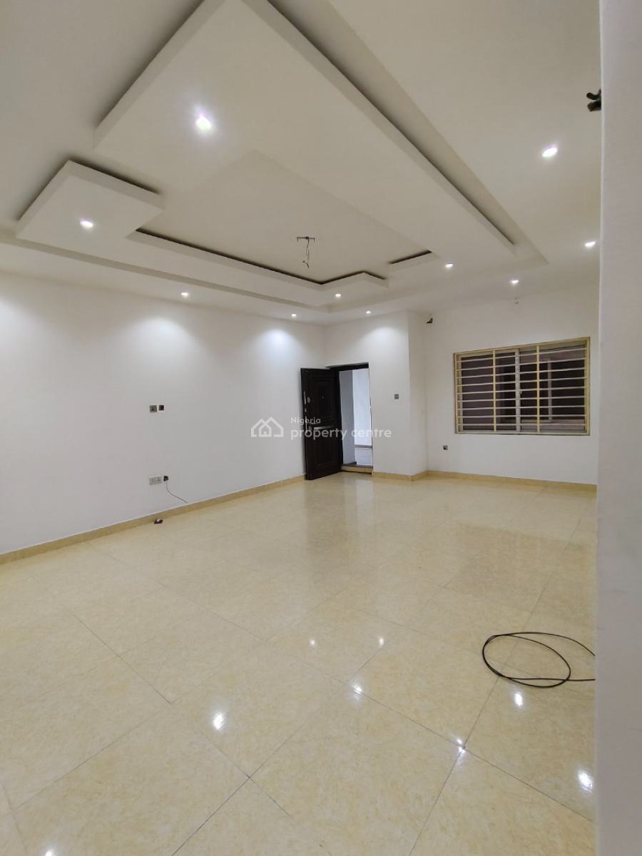 Sharp and Spacious 2 Bedrooms Service Apartment, Peninsula, Off Abraham Adesanya, Ajah, Lagos, Flat / Apartment for Rent