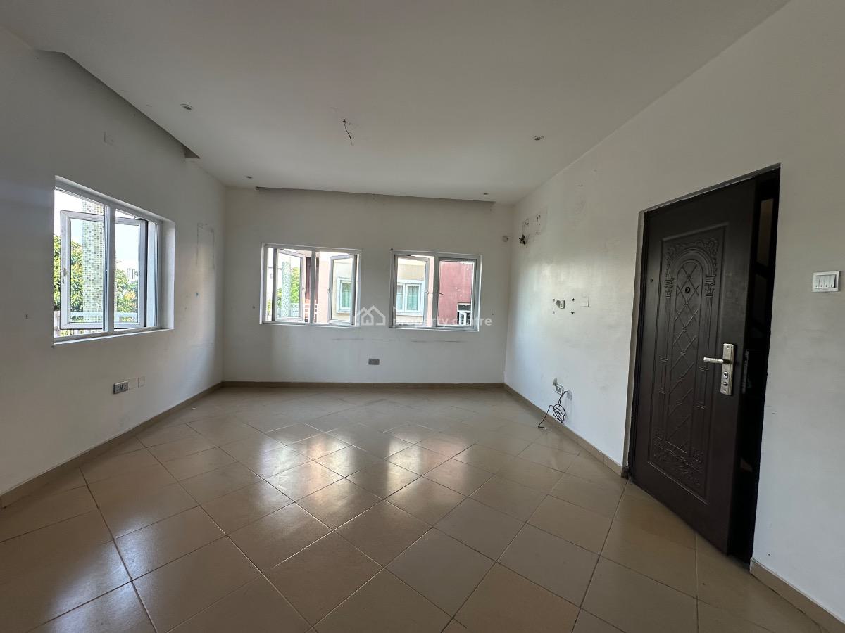 Amazing Two (2) Bedroom Apartment, Eleganza Garden Opposite Vgc, Lekki, Lagos, Flat / Apartment for Rent