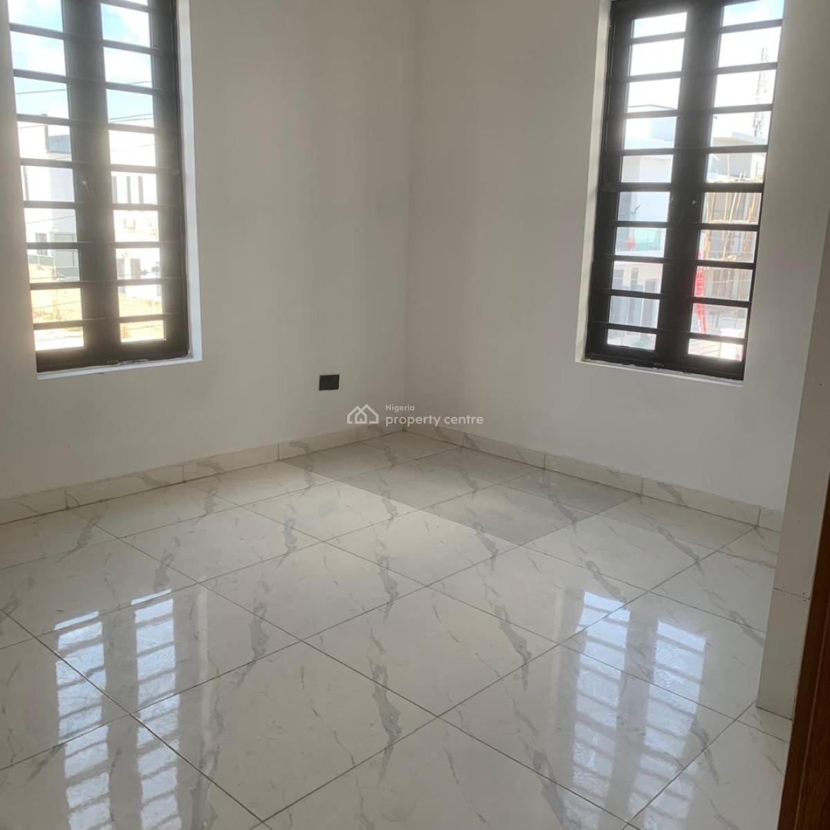 Luxury 4 Bedroom Semi-detached Duplex with Bq, Royal Pine Orchid, Lekki Phase 2, Lekki, Lagos, Semi-detached Duplex for Sale