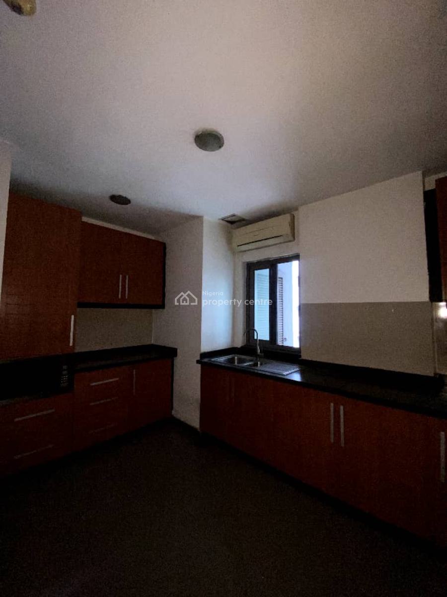 Luxury 3bedroom Apartment, Bourdillon Road, Ikoyi, Lagos, Flat / Apartment for Rent