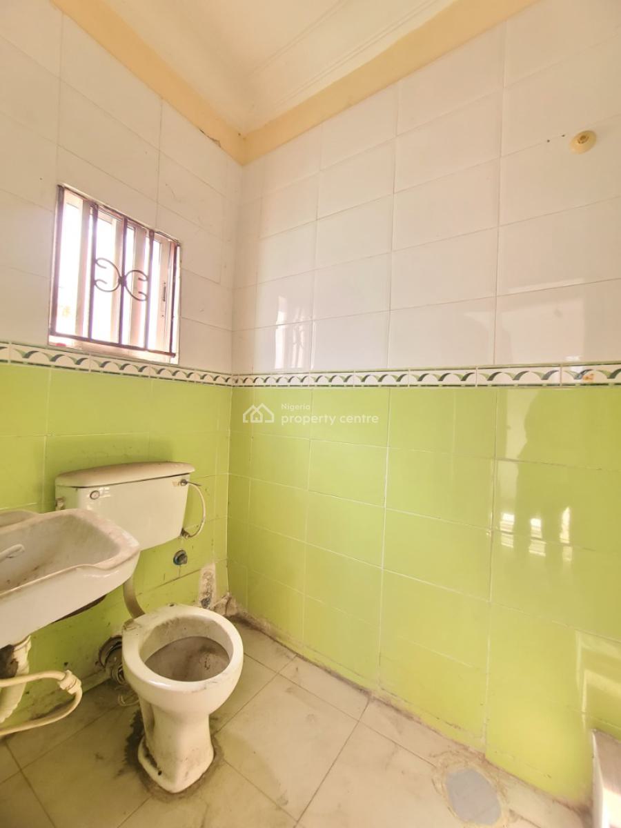 Massive 4 Bedroom Duplex, Royal View, Lekki County, Lekki, Lagos, Terraced Duplex for Rent