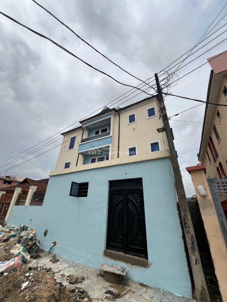 Spacious Shop Available, Araromi, Shomolu, Lagos, Shop for Rent