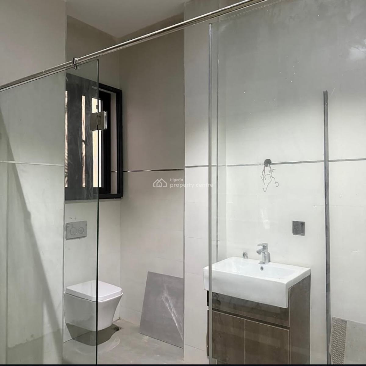 Tastefully Finished 3 Bedroom Apartment, Guzape District, Abuja, Flat / Apartment for Sale