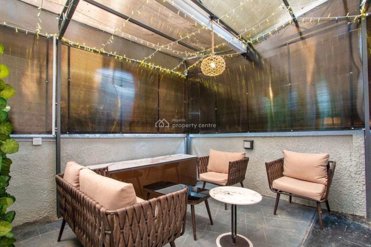 Luxurious 2 Bedroom Apartment with Pool (knglxadm), Lekki 1, Lekki Phase 1, Lekki, Lagos, Flat / Apartment Short Let