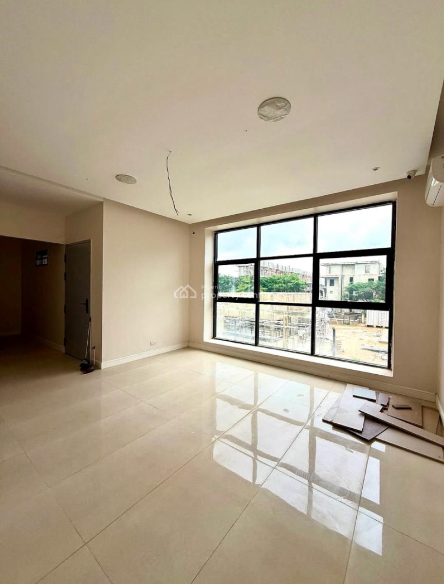 Decently Built 5 Bedroom Semi-detached Duplex with Bq, Jabi, Abuja, Semi-detached Duplex for Sale