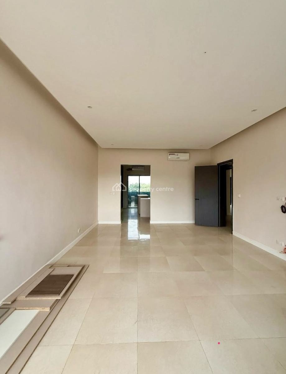 Decently Built 5 Bedroom Semi-detached Duplex with Bq, Jabi, Abuja, Semi-detached Duplex for Sale