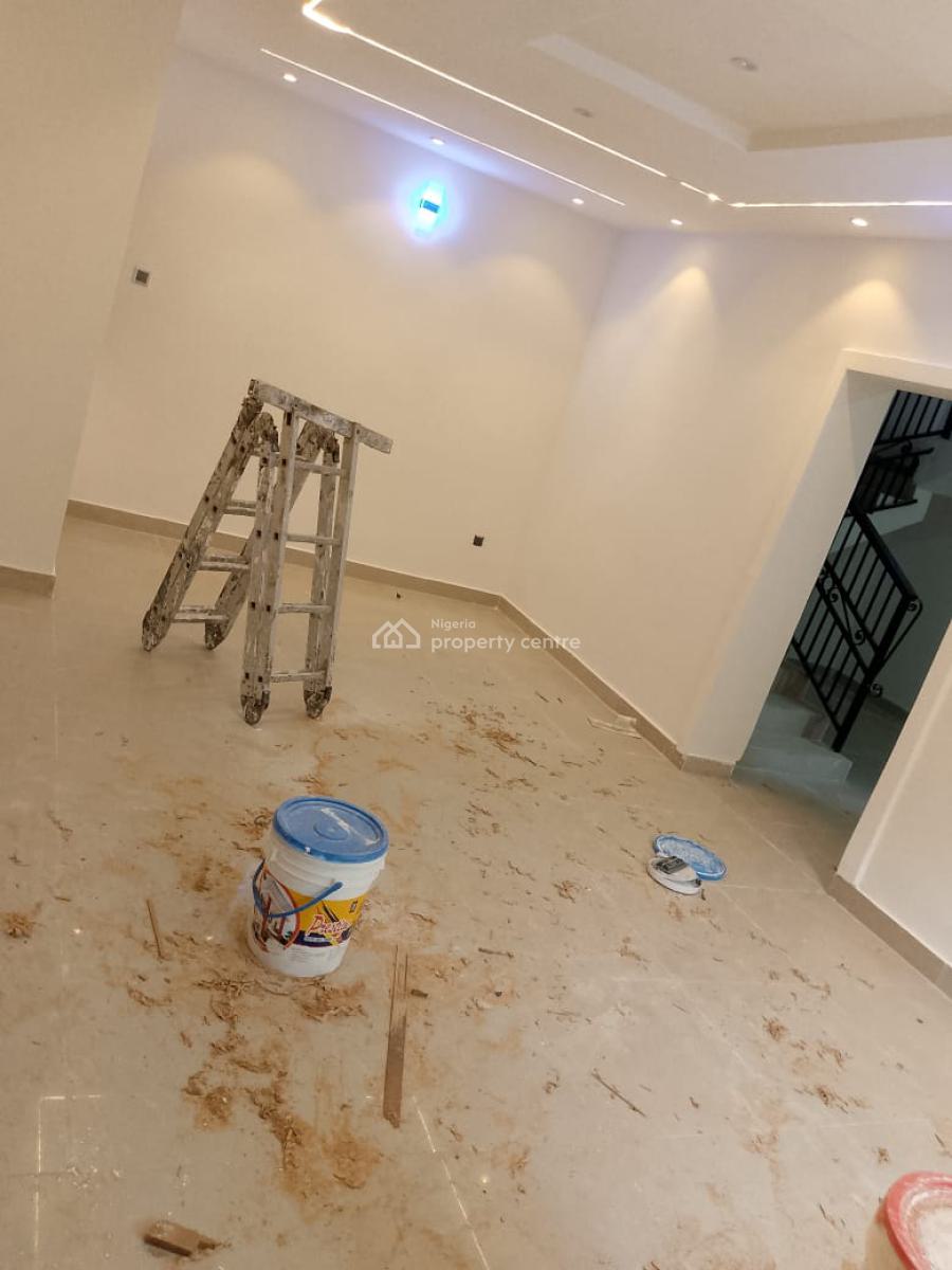 3 Bedroom, Off Fola Asibo, Lekki Phase 1, Lekki, Lagos, Terraced Duplex for Rent