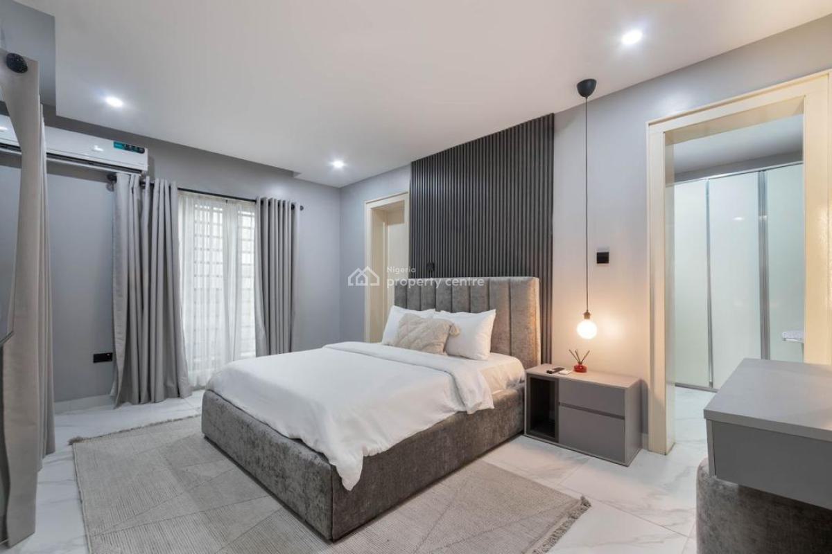 Luxurious 2 Bedroom Airbnb Apartment, Lekki Phase 1, Lekki, Lagos, Flat / Apartment Short Let