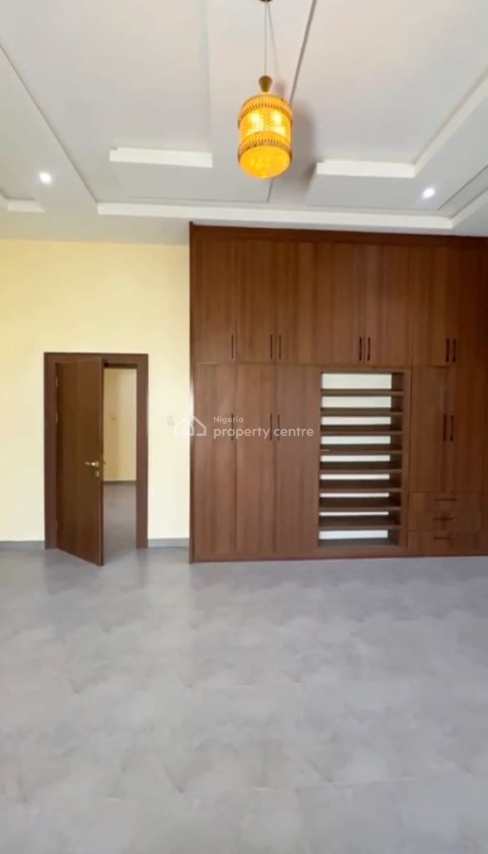 7 Bedrooms Mansion with 3 Living Rooms, Efab Metropolis, Karsana, Abuja, Detached Duplex for Sale