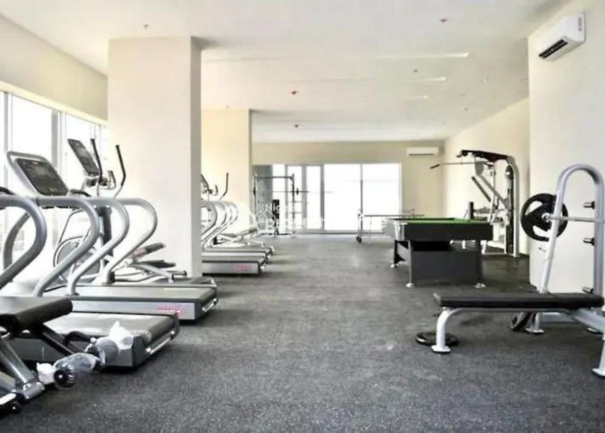 Standard Ensuite 2 Bedroom Luxury Apt in a Highrise with Pool/ Lift, Blue Waters Apartments, Lekki Phase 1, Lekki, Lagos, Flat / Apartment for Rent