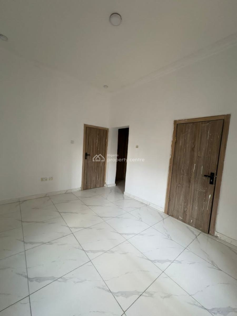 Exquisite 3 Bedroom Apartment, Salem Ikate, Lekki Phase 1, Lekki, Lagos, Flat / Apartment for Sale