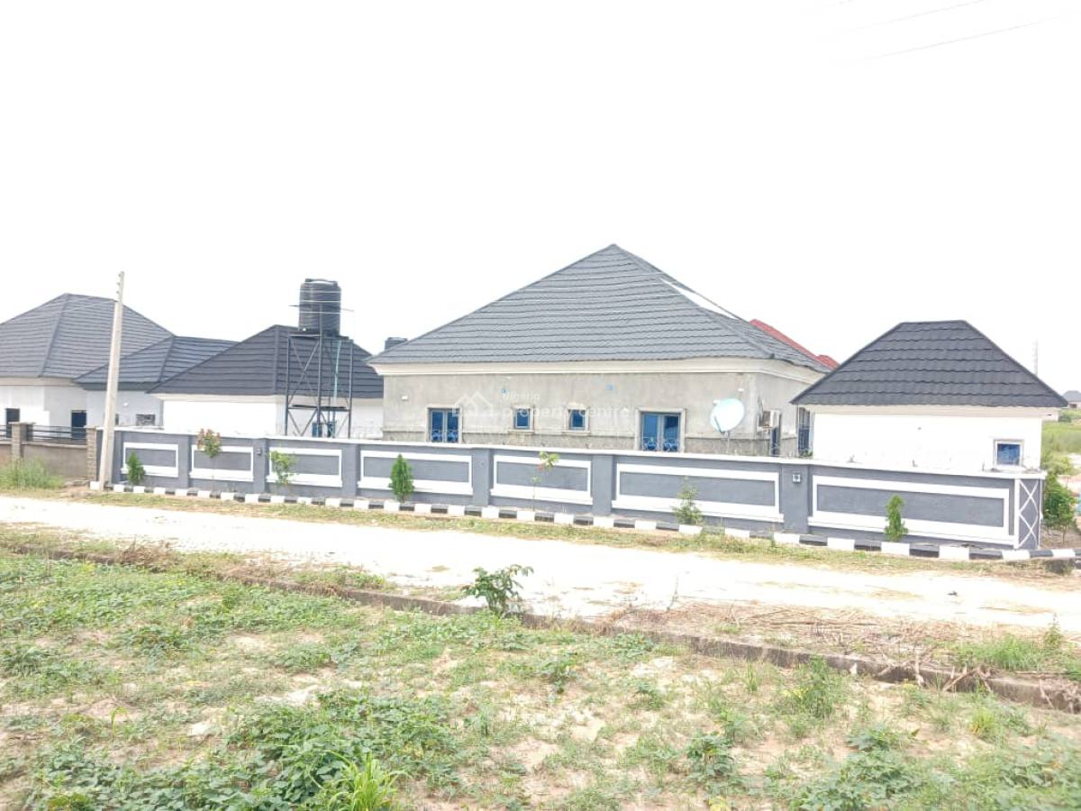 Mortgage 3 Bedroom Bungalow, By Centenary City Airport Road, Lugbe District, Abuja, Detached Bungalow for Sale