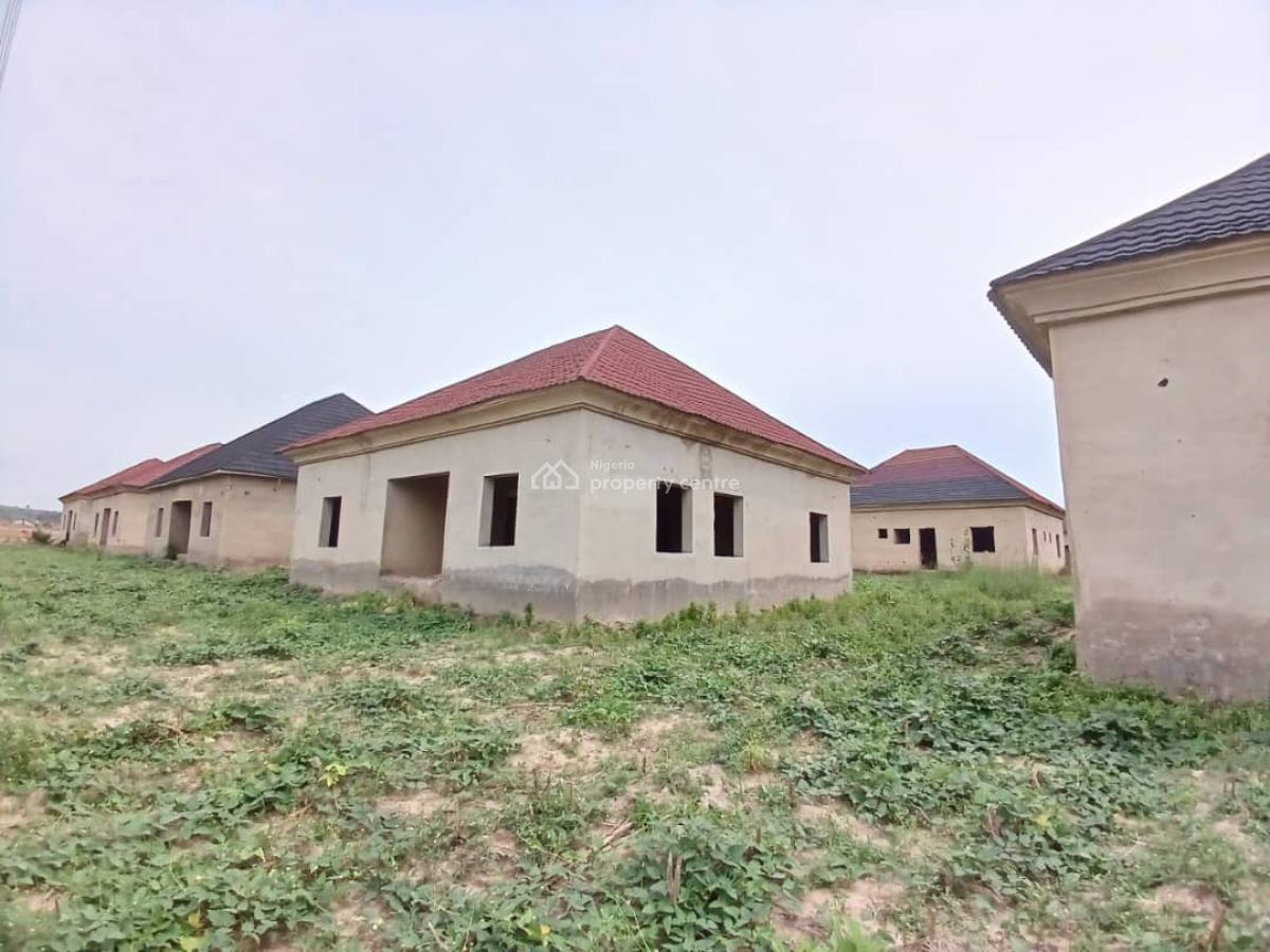 Mortgage 3 Bedroom Bungalow, By Centenary City Airport Road, Lugbe District, Abuja, Detached Bungalow for Sale