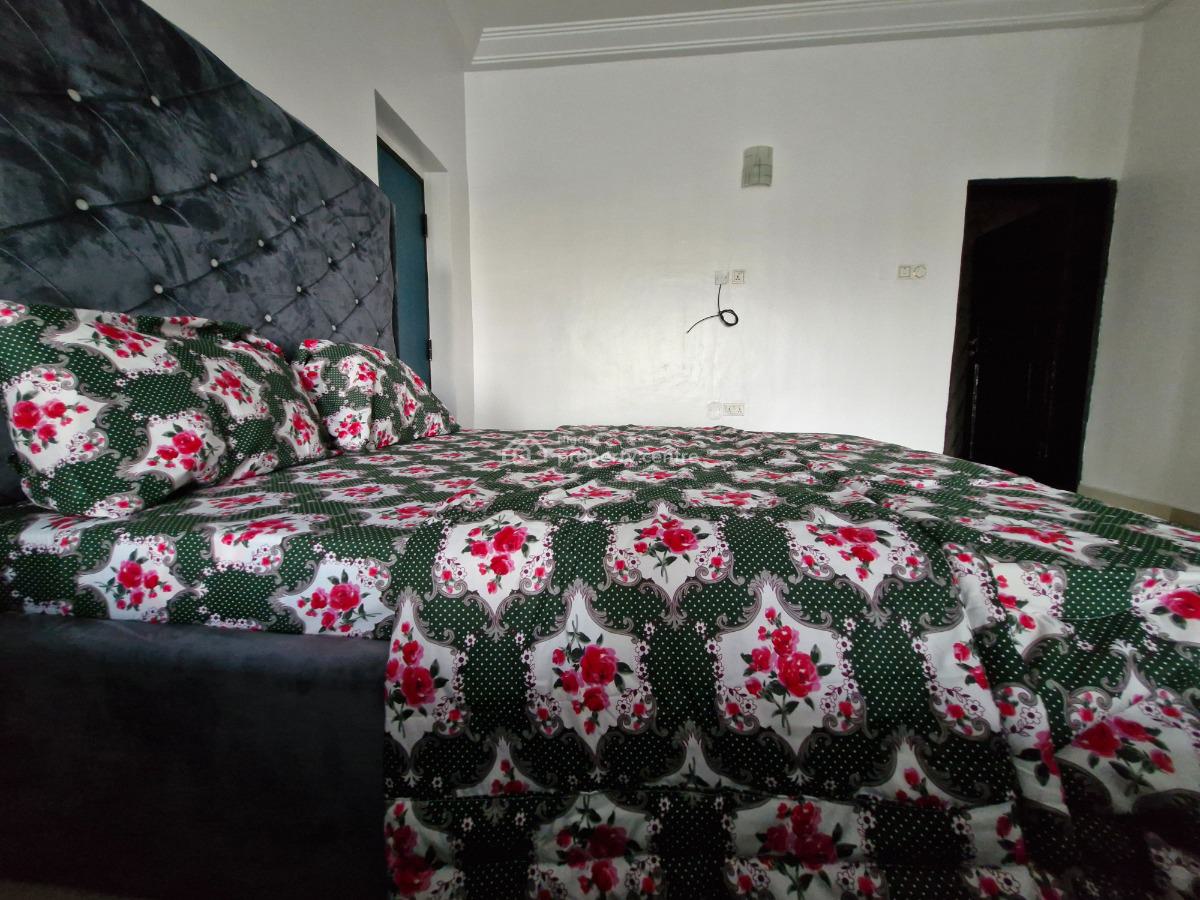 Luxury Shared Apartments Girls House, Kusenla Road, Lekki, Lagos, Flat / Apartment Short Let