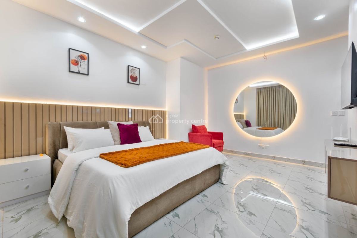 Luxury 2 Bedroom Apartment with Swimming Pool, Gym, Ps5 and Snooker, Periwinkle Estate, Lekki Phase 1, Lekki, Lagos, Flat / Apartment Short Let