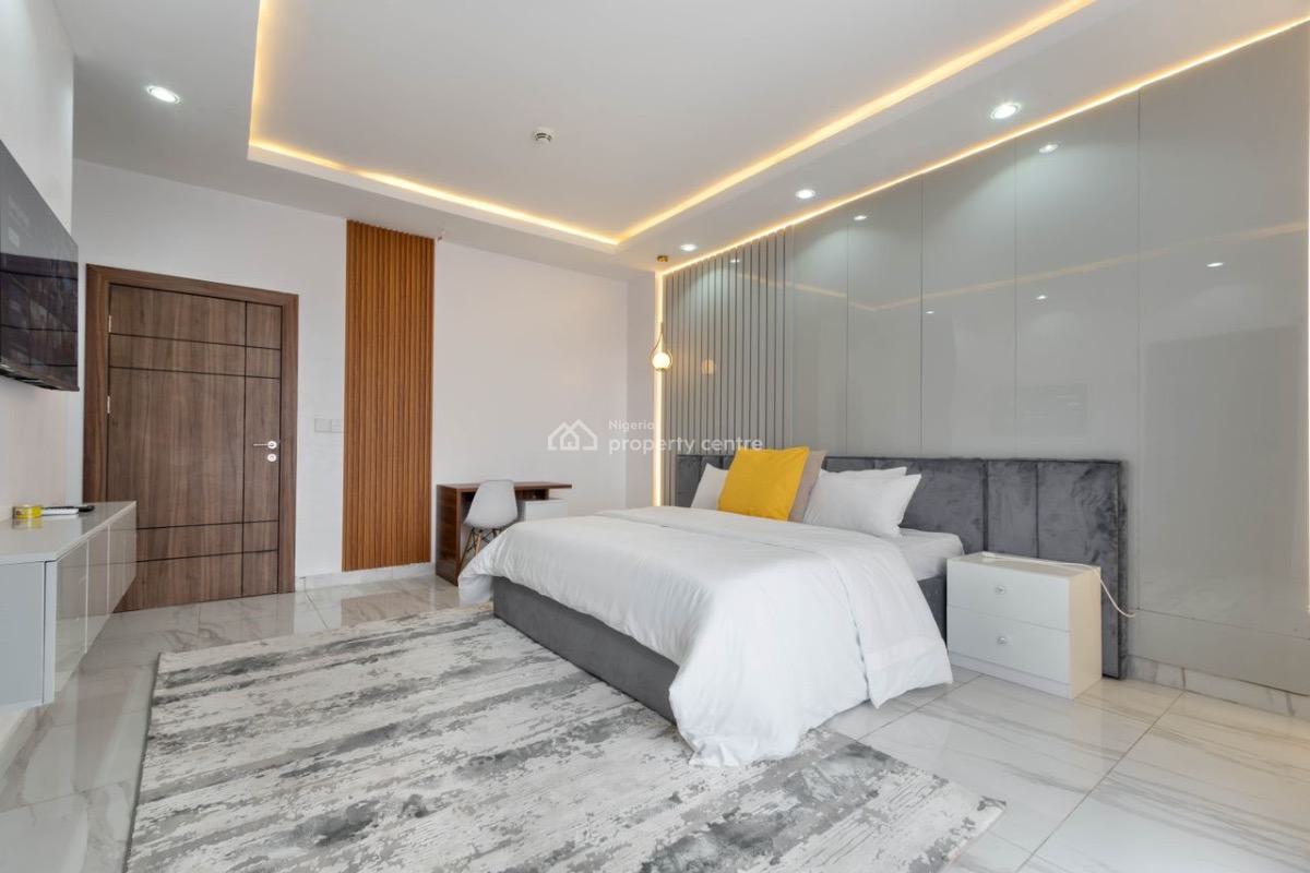 Luxury 2 Bedroom Apartment with Swimming Pool, Gym, Ps5 and Snooker, Periwinkle Estate, Lekki Phase 1, Lekki, Lagos, Flat / Apartment Short Let
