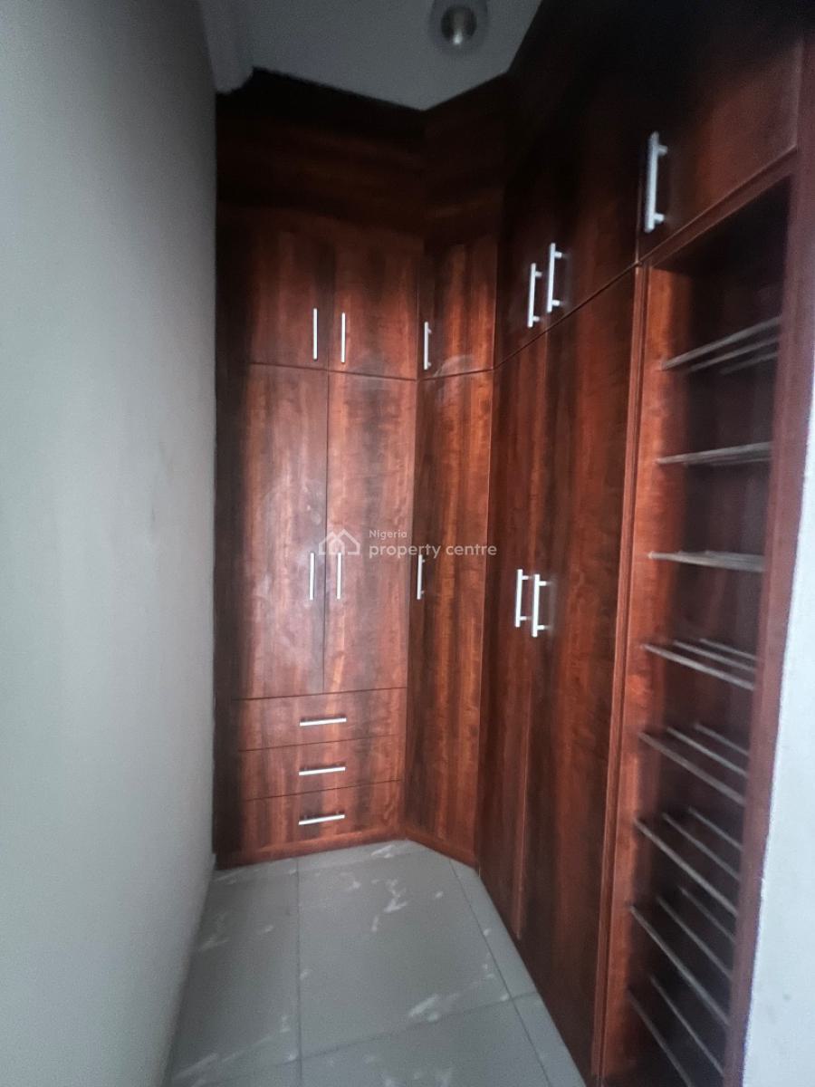 Three Bedroom Apartment, Lekki Phase One, Lekki Phase 1, Lekki, Lagos, Flat / Apartment for Rent
