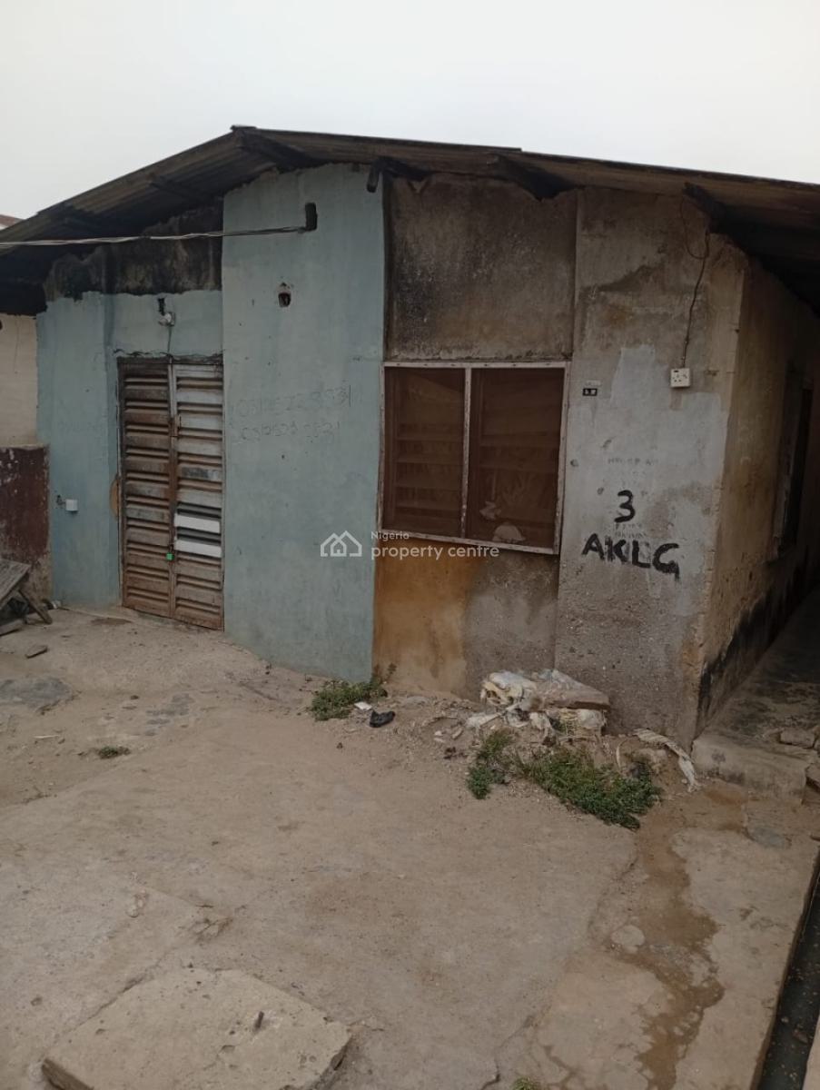 Demolishable Bungalow on Half Plot of Land, Soga Tikare Street Off Oremeji Church Street, Alapere, Ketu, Lagos, Residential Land for Sale