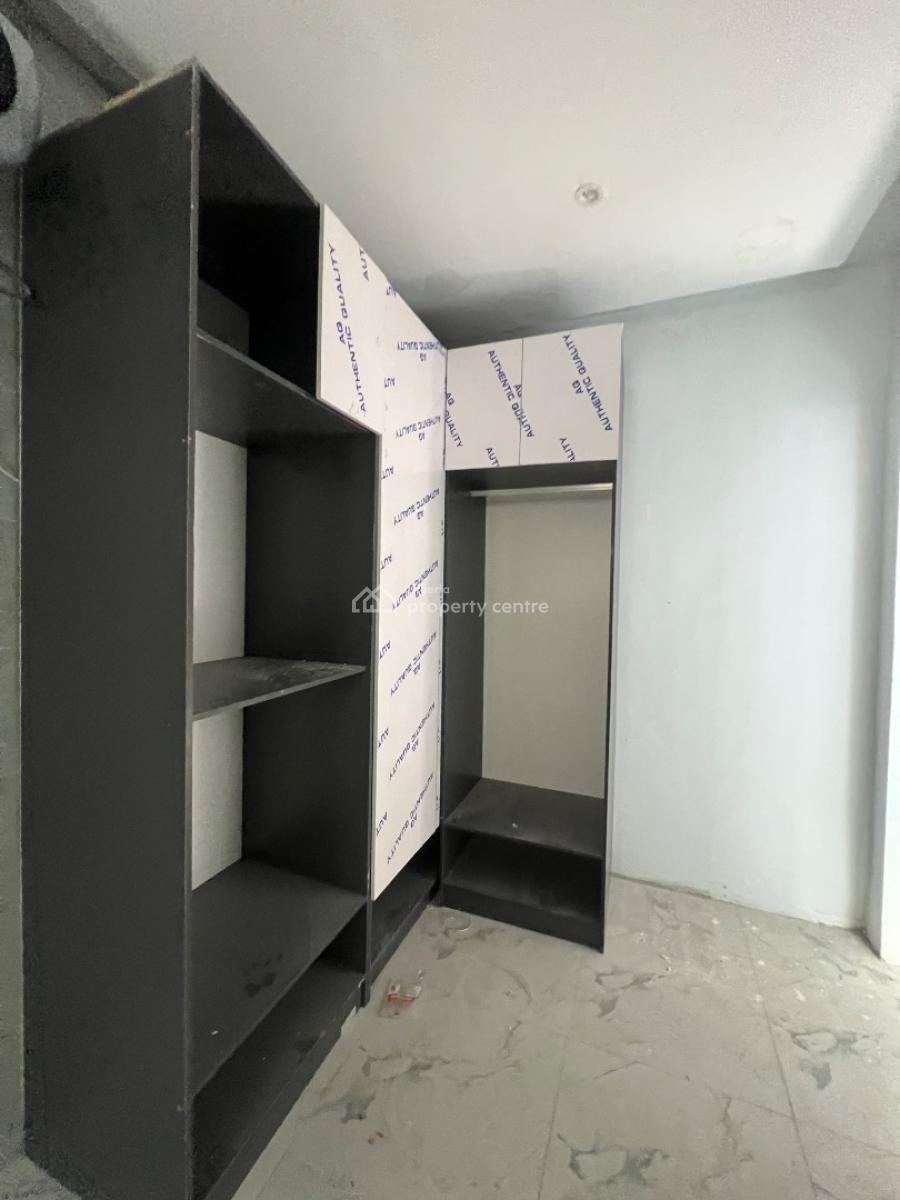 Two Bedroom Massionette, Lekki Phase One, Lekki Phase 1, Lekki, Lagos, Flat / Apartment for Sale