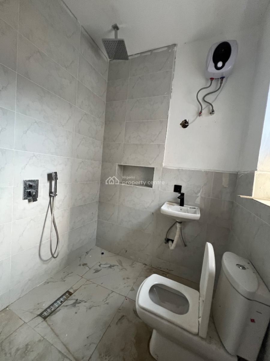 Two Bedroom Massionette, Lekki Phase One, Lekki Phase 1, Lekki, Lagos, Flat / Apartment for Sale