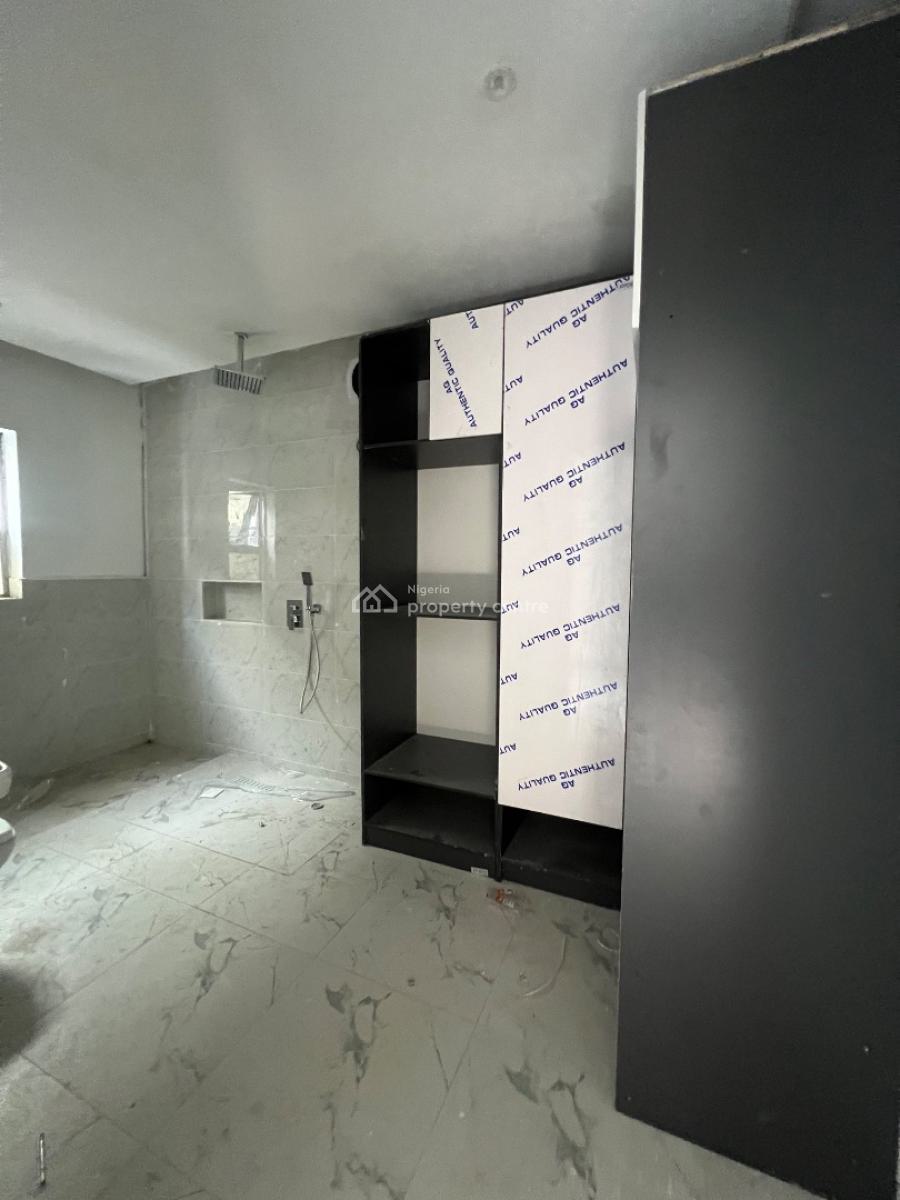 Two Bedroom Massionette, Lekki Phase One, Lekki Phase 1, Lekki, Lagos, Flat / Apartment for Sale