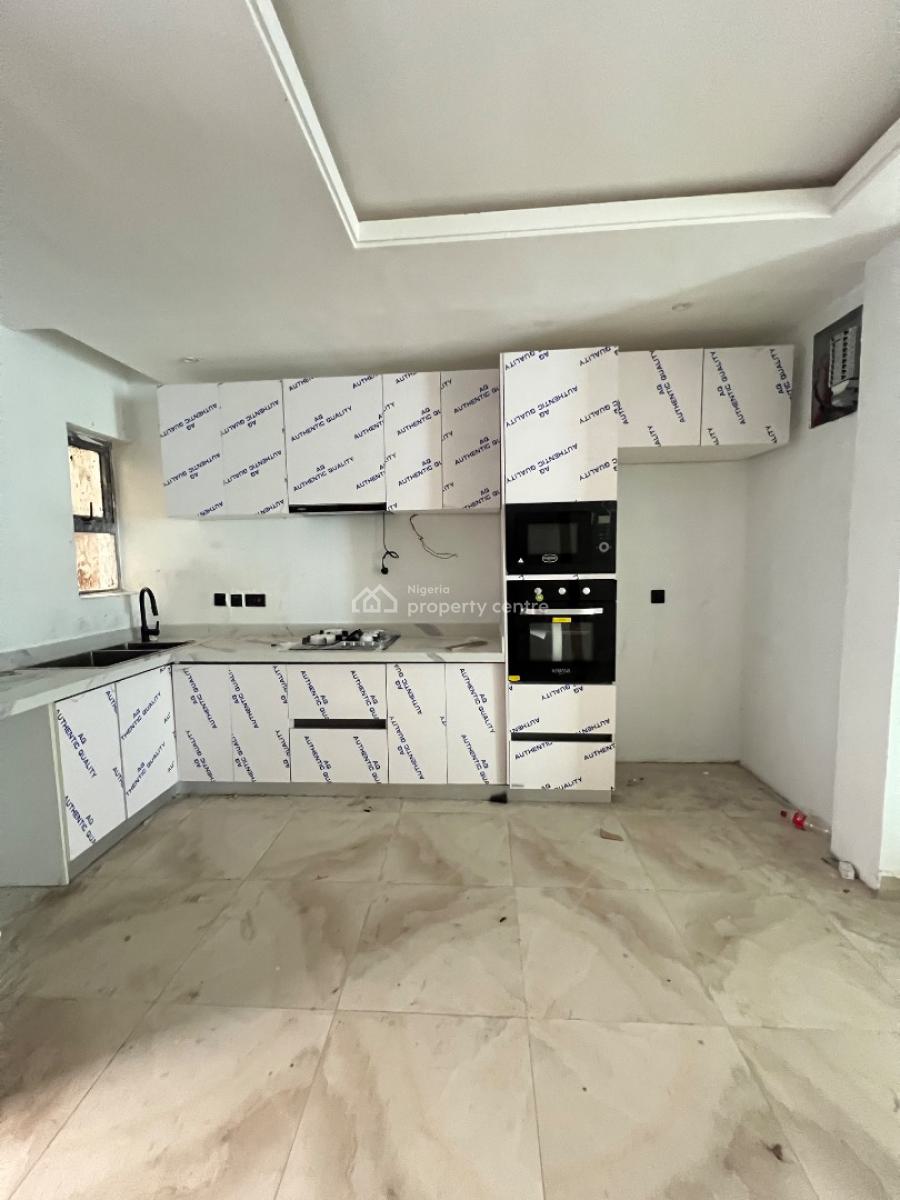 Two Bedroom Massionette, Lekki Phase One, Lekki Phase 1, Lekki, Lagos, Flat / Apartment for Sale