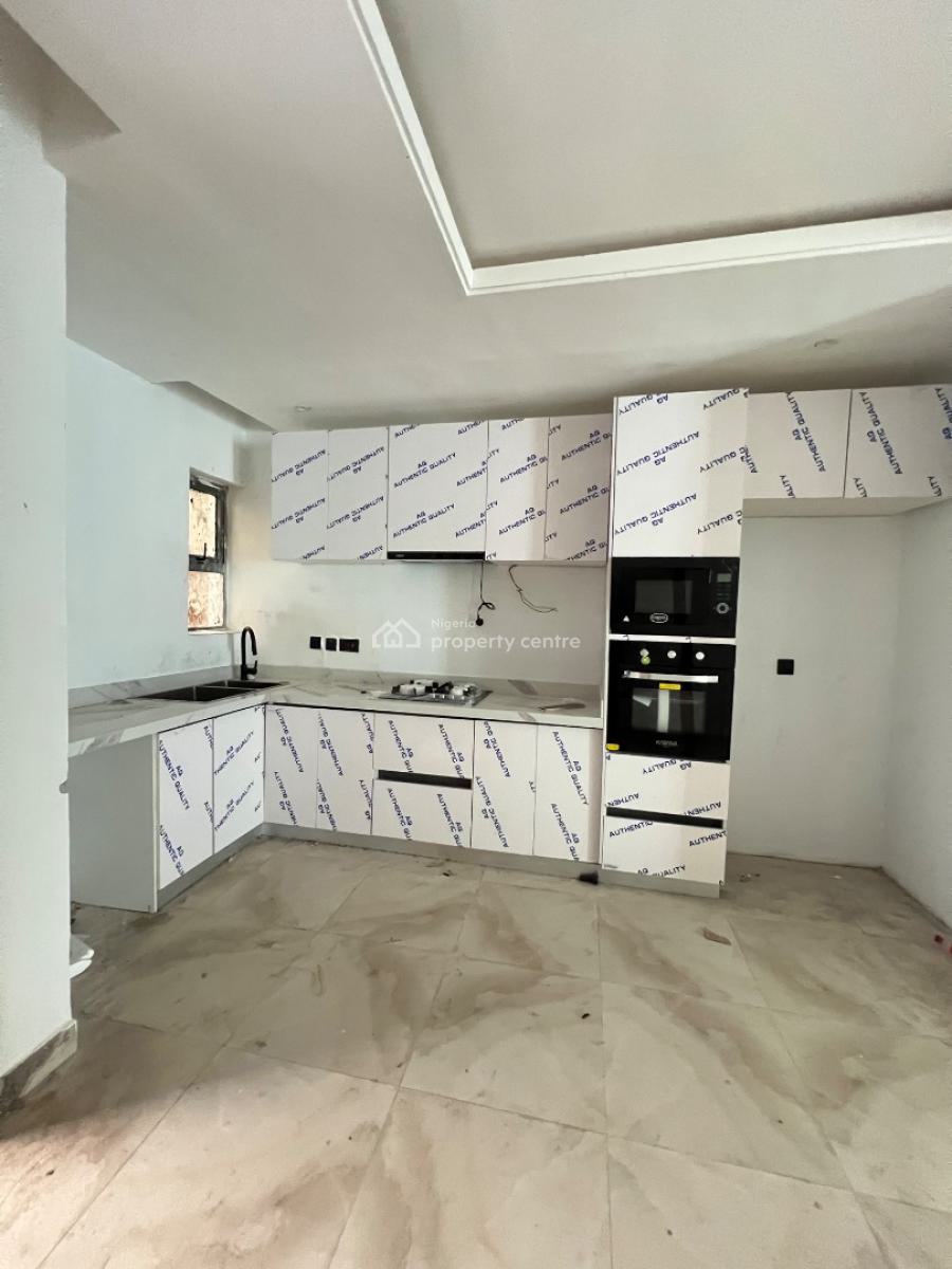 Two Bedroom Massionette, Lekki Phase One, Lekki Phase 1, Lekki, Lagos, Flat / Apartment for Sale