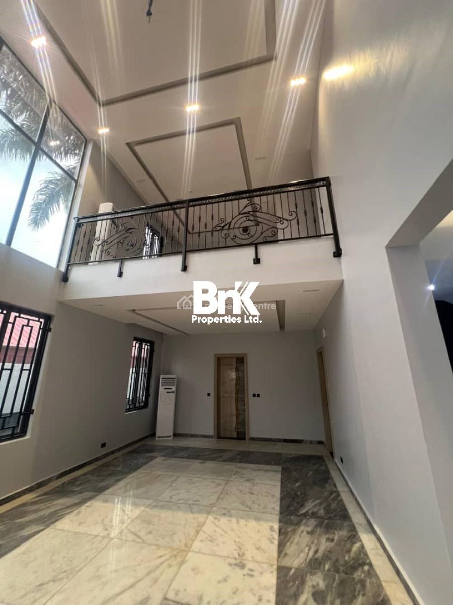 5 Bedrooms Fully Detached House Sitting on 850 Sqm with a Room Bq, Lekki Phase 1, Lekki, Lagos, Detached Duplex for Rent