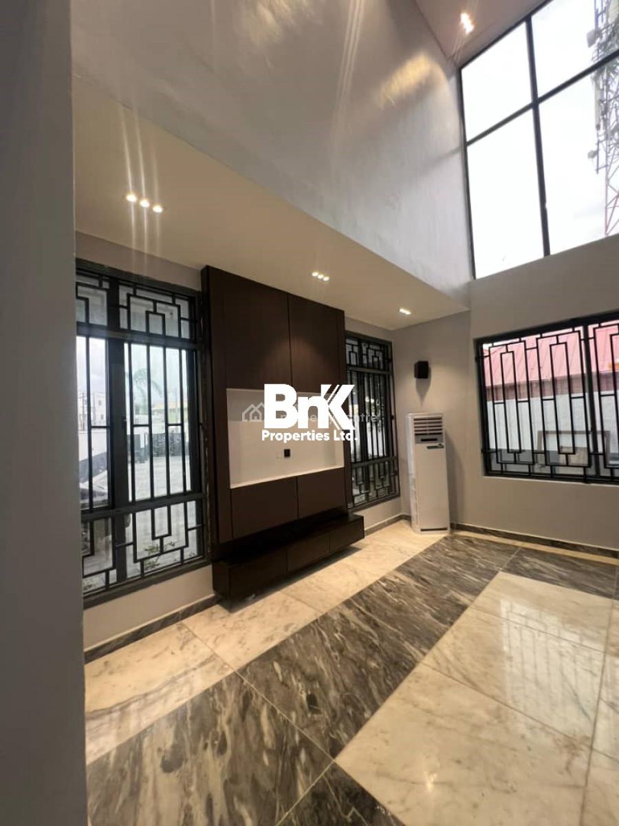 5 Bedrooms Fully Detached House Sitting on 850 Sqm with a Room Bq, Lekki Phase 1, Lekki, Lagos, Detached Duplex for Rent