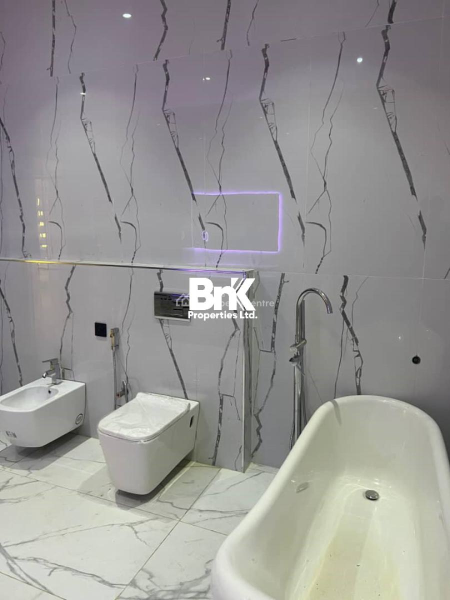 5 Bedrooms Fully Detached House Sitting on 850 Sqm with a Room Bq, Lekki Phase 1, Lekki, Lagos, Detached Duplex for Rent