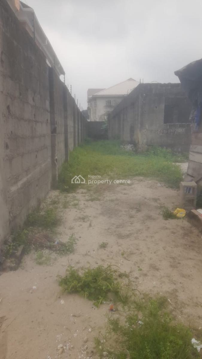 Distress Dry Land with Structure of Bungalow, Ogombo Ajah Lagos, Ogombo, Ajah, Lagos, Mixed-use Land for Sale