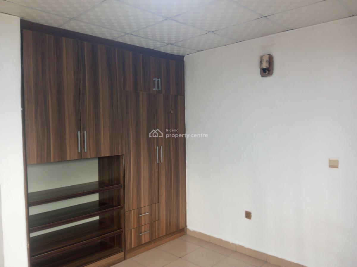Decent 2bed Flat Upstairs in a Lovely Environment, Before Lbs Abraham Adesanya, Ajah, Lagos, Flat / Apartment for Rent