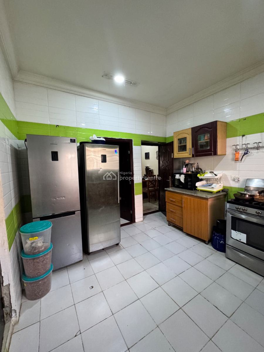 Solidly Built & Luxurious 3-beds Fully Detached Bungalow, By Von Luxury Estate Near Trademore Estate, Lugbe District, Abuja, Detached Bungalow for Sale